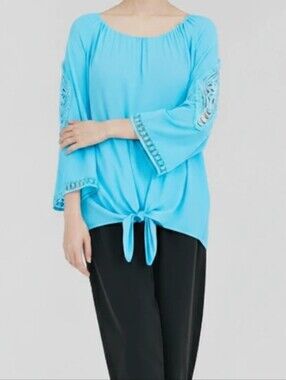 Top by Laundry lightweight shirt with embroidered sleeves size med turqu…